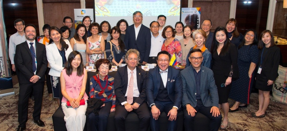 En el marco de la estrategia Conectados, la Embajada de Colombia y ProColombia en Singapur realizaron el evento 
