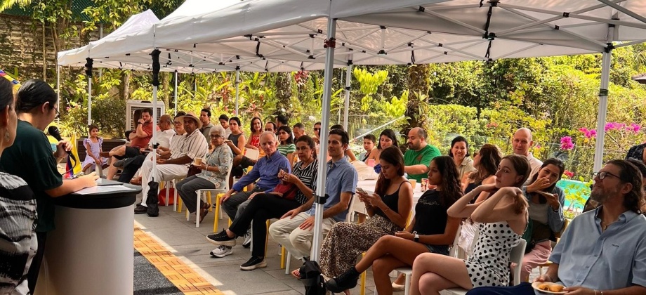 Conmemoración del Día del Migrante Colombiano en Singapur